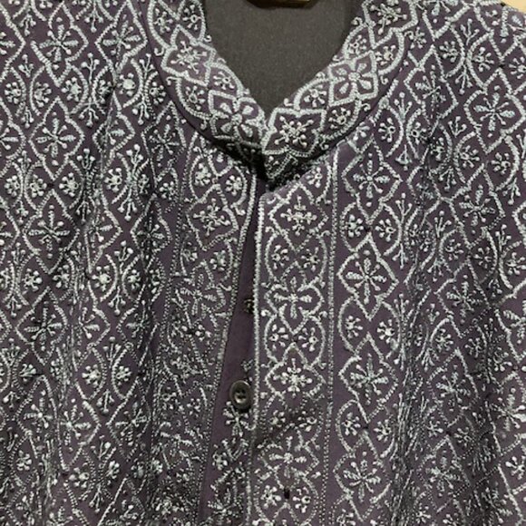 Navy blue fully embroidered Sherwani set - Picture 3 of 4